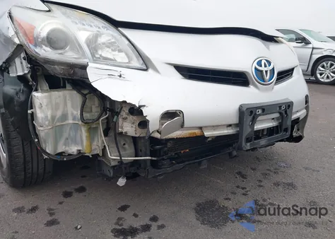 2013 Toyota Prius Two z USA, uszkodzony, nr VIN JTDKN3DU2D5565416